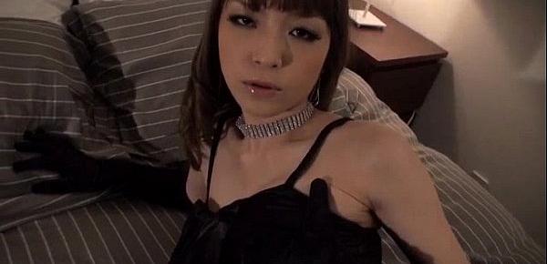  Amazing solo posing along lingerie beauty Yuria 